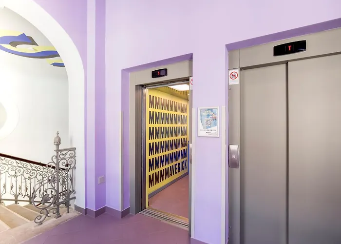 Ostello Maverick Athenaeum