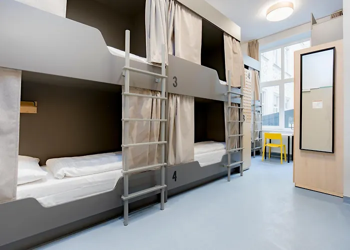 Maverick Athenaeum Ostello *