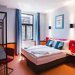 Hostel Maverick Athenaeum *