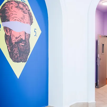 Maverick Athenaeum * Budapest