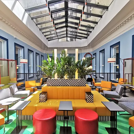 Maverick Athenaeum Hostel