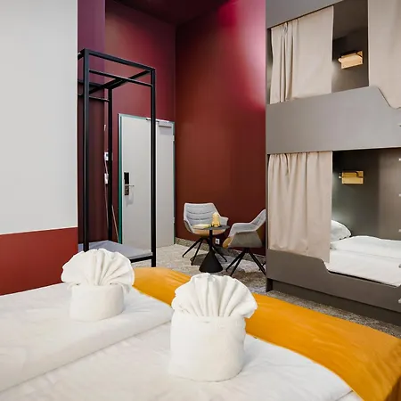 Hostel Maverick Athenaeum *