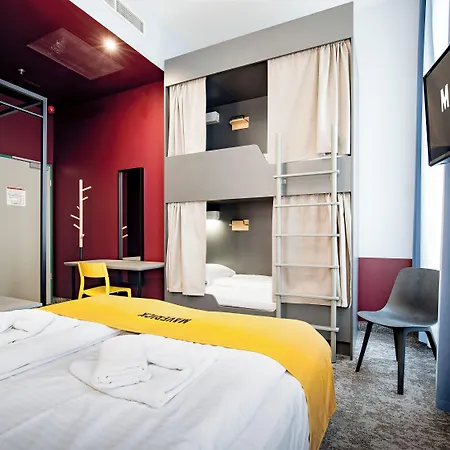 Hostel Maverick Athenaeum *