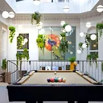 Maverick Athenaeum Budapešť