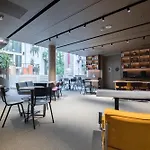 Maverick Athenaeum * Budapešť